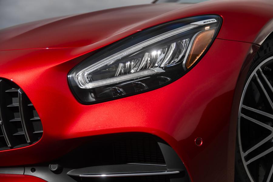 Детали экстерьера Mercedes-AMG GT C (C190) 2019 года  (NA) (фото 20 из 45)
